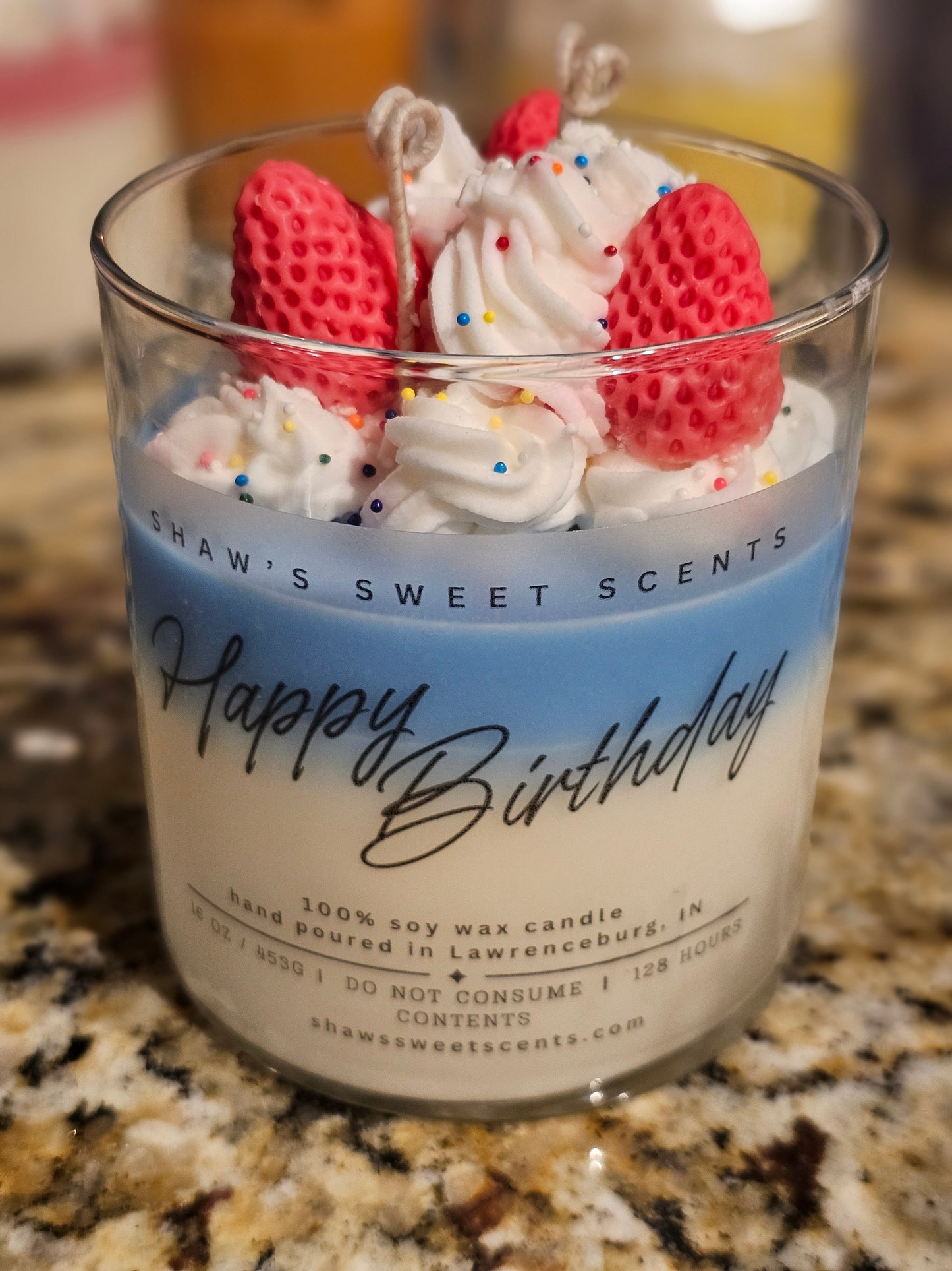 Happy Birthday Candle ~ 16oz